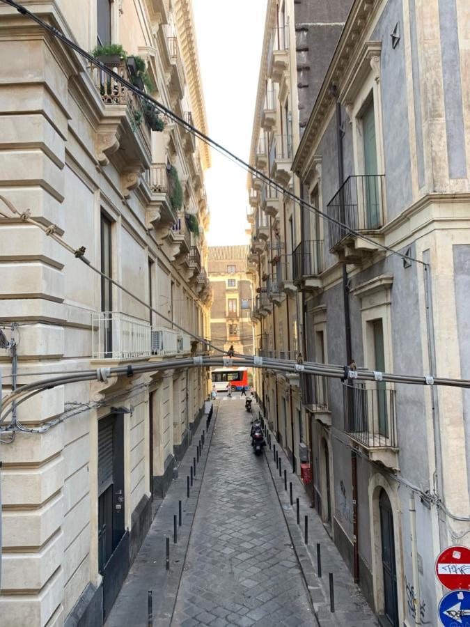 קטאניה Vicolo Etnea Apartment מראה חיצוני תמונה