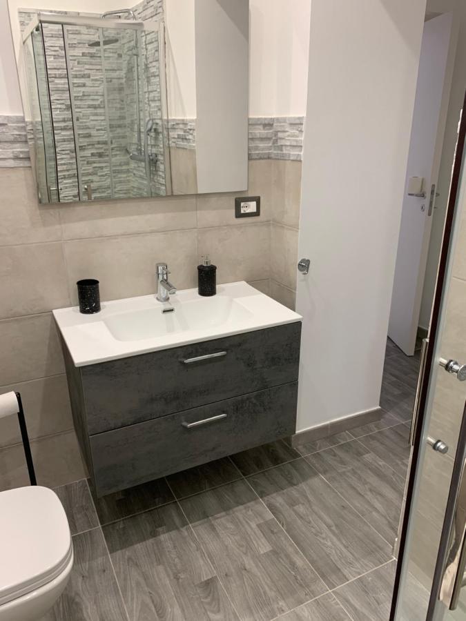 קטאניה Vicolo Etnea Apartment מראה חיצוני תמונה